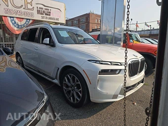 2025 BMW X7 xDrive40i - miniatura 4