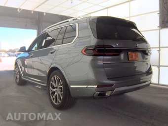 2025 BMW X7 xDrive40i – miniatura 8