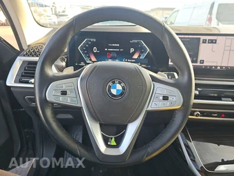 2025 BMW X7 xDrive40i – miniatura 10