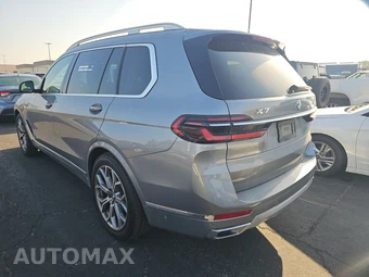 2025 BMW X7 xDrive40i – miniatura 6