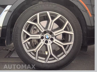 2025 BMW X7 xDrive40i – miniatura 10