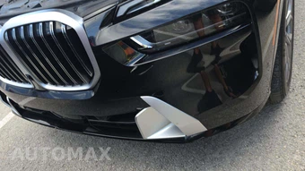 2025 BMW X7 xDrive40i – miniatura 26