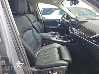 2025 BMW X7 xDrive40i – miniatura 14