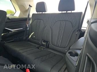 2025 BMW X7 xDrive40i – miniatura 14