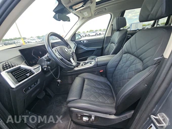 2025 BMW X7 xDrive40i – miniatura 13