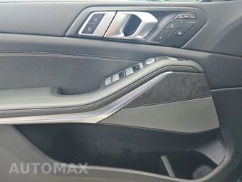 2025 BMW X7 xDrive40i – miniatura 15