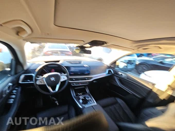 2025 BMW X7 xDrive40i – miniatura 17