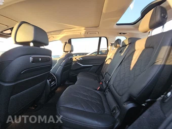 2025 BMW X7 xDrive40i – miniatura 19