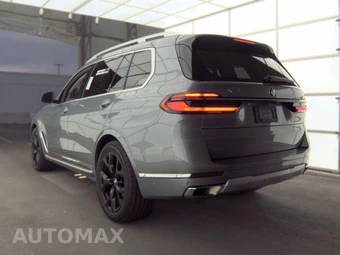 2025 BMW X7 xDrive40i – miniatura 8