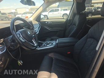 2025 BMW X7 xDrive40i - miniatura 7
