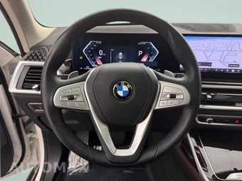 2025 BMW X7 xDrive40i - miniatura 14