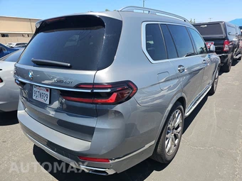2025 BMW X7 xDrive40i – miniatura 4