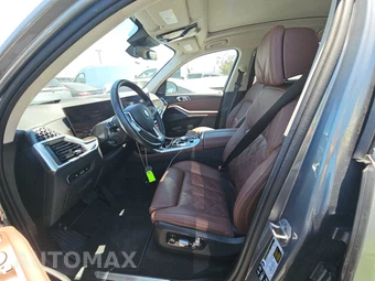 2025 BMW X7 xDrive40i – miniatura 7