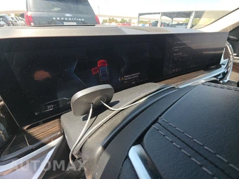 2025 BMW X7 xDrive40i - miniatura 18