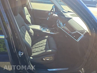 2025 BMW X7 xDrive40i – miniatura 8