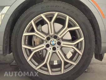 2025 BMW X7 xDrive40i - miniatura 10