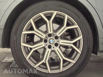 2025 BMW X7 xDrive40i - miniatura 11