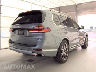 2025 BMW X7 xDrive40i - miniatura 5