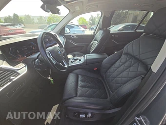 2025 BMW X7 xDrive40i – miniatura 7