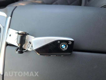 2025 BMW X7 xDrive40i - miniatura 5
