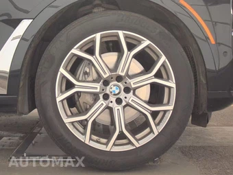 2025 BMW X7 xDrive40i – miniatura 10
