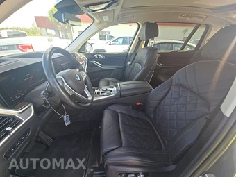 2025 BMW X7 xDrive40i – miniatura 13