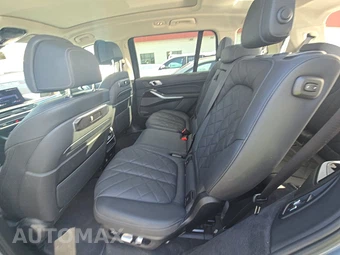 2025 BMW X7 xDrive40i – miniatura 19