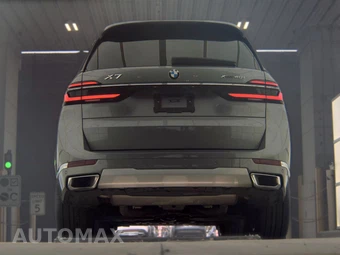 2025 BMW X7 xDrive40i – miniatura 7