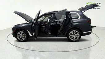 2025 BMW X7 xDrive40i – miniatura 11