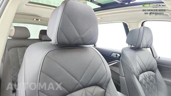 2025 BMW X7 xDrive40i – miniatura 23