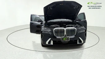 2025 BMW X7 xDrive40i – miniatura 9