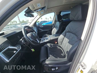2025 BMW X7 xDrive40i – miniatura 13
