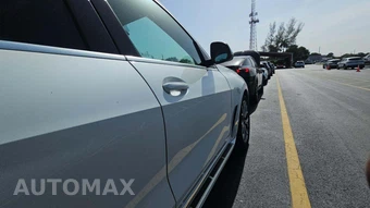 2025 BMW X7 xDrive40i – miniatura 33