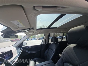 2025 BMW X7 xDrive40i – miniatura 15