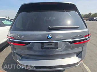 2025 BMW X7 xDrive40i – miniatura 5