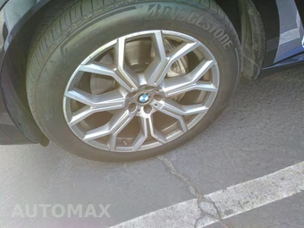 2025 BMW X7 xDrive40i – miniatura 21