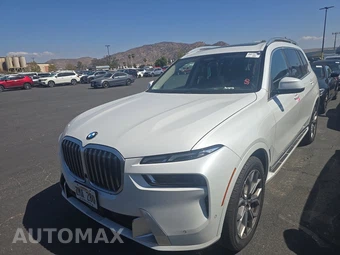 2025 BMW X7 xDrive40i