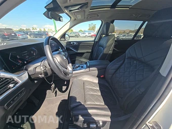 2025 BMW X7 xDrive40i - miniatura 7