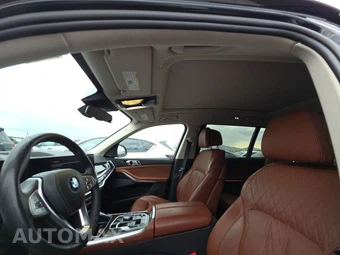 2025 BMW X7 xDrive40i – miniatura 18