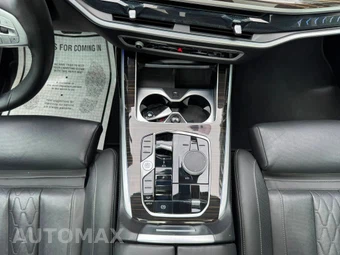 2025 BMW X7 xDrive40i - miniatura 28
