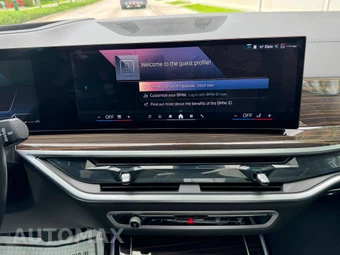 2025 BMW X7 xDrive40i - miniatura 31