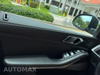 2025 BMW X7 xDrive40i - miniatura 38