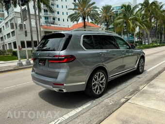 2025 BMW X7 xDrive40i - miniatura 7