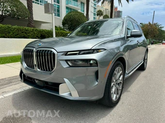2025 BMW X7 xDrive40i - miniatura 9