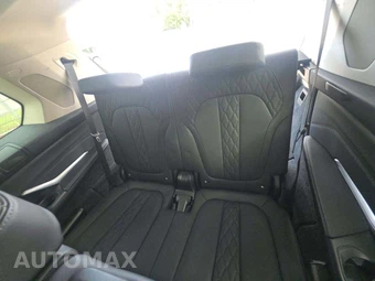 2025 BMW X7 xDrive40i – miniatura 11