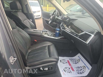 2025 BMW X7 xDrive40i – miniatura 19