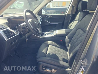 2025 BMW X7 xDrive40i - miniatura 7