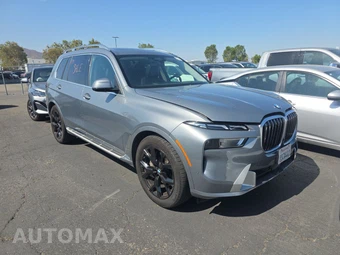 2025 BMW X7 xDrive40i – miniatura 3