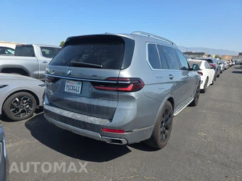 2025 BMW X7 xDrive40i – miniatura 4