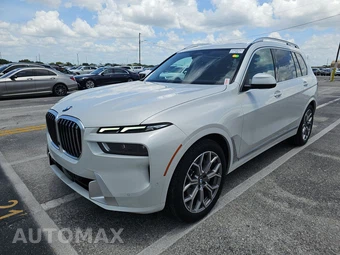 2025 BMW X7 xDrive40i
